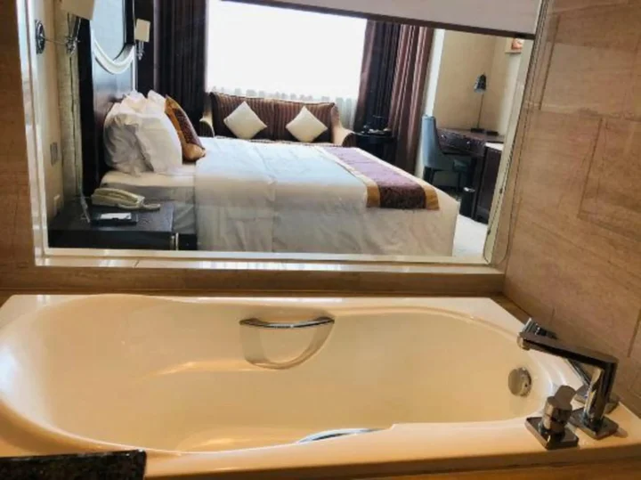 Чжаоцин: Hejiang Peninsula Hotel