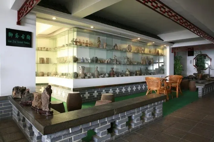 Цзыбо: Qiyun Hotel