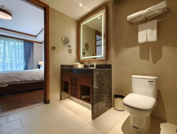 Байшань: Dongwo Hotel
