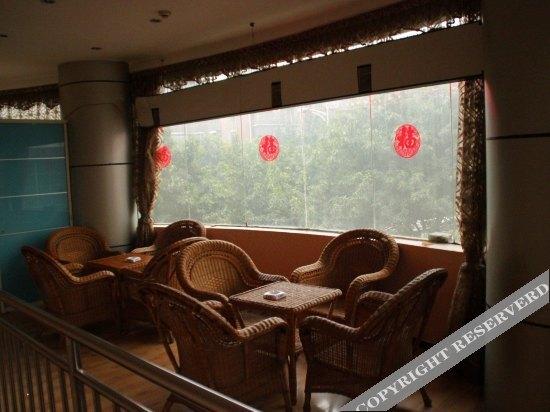 Чунцин: 重庆迎皇酒店