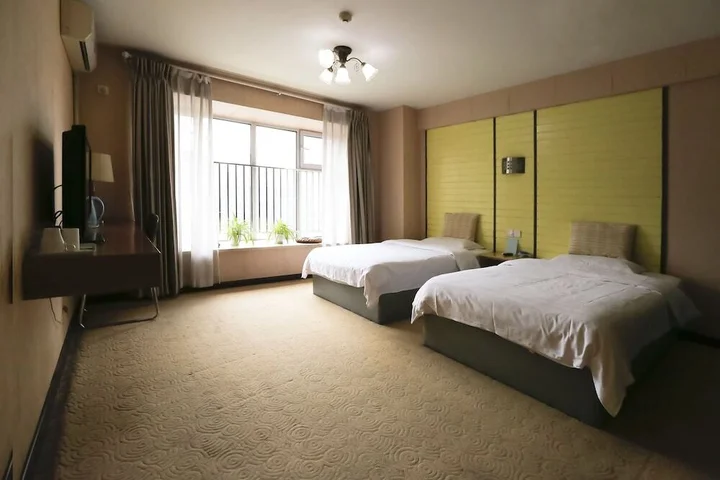 Чунцин: IF Hotel