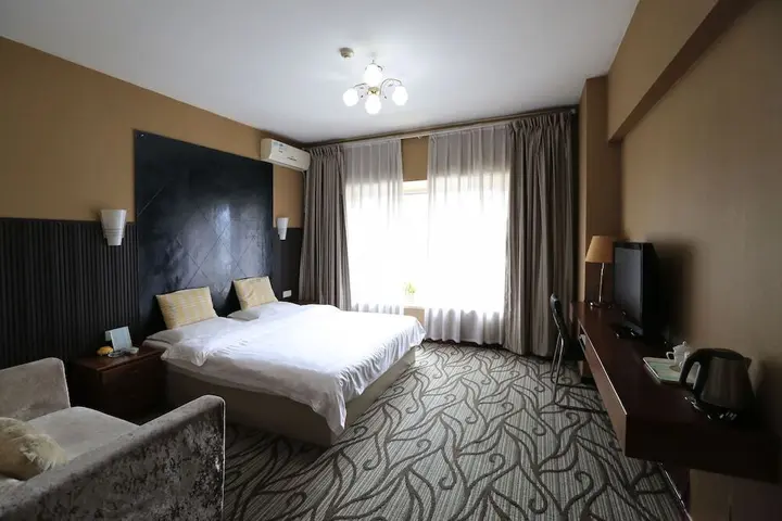 Чунцин: IF Hotel