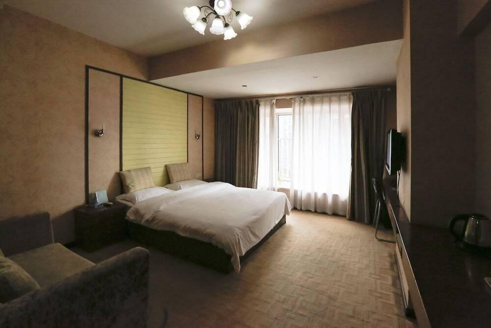 Чунцин: IF Hotel