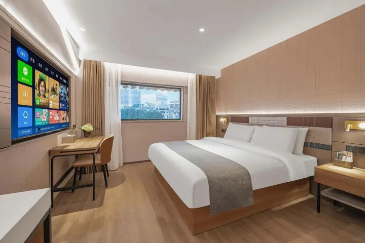 Чунцин: Home Inn Chongqing Lianglukou Station