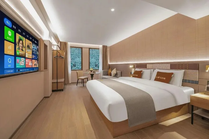 Чунцин: Home Inn Chongqing Lianglukou Station