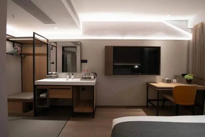 Чунцин: Home Inn Chongqing Lianglukou Station