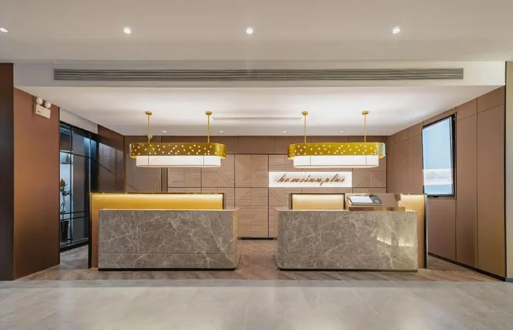 Чунцин: Home Inn Chongqing Lianglukou Station