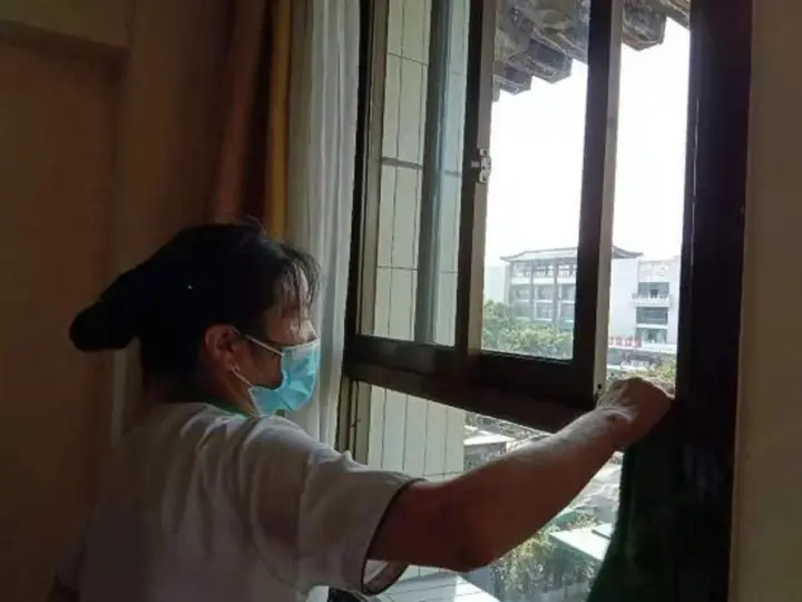 Чунцин: Home Inn Chongqing Lianglukou Station