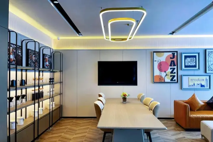 Чунцин: Home Inn Chongqing Lianglukou Station
