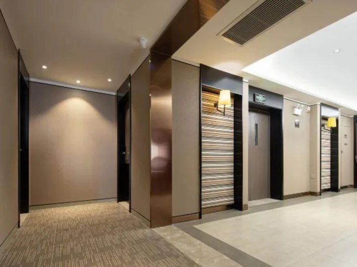 Гуйлинь: Homeinn Plus Hotel (Guilin Railway Station Xiangbishan Park)