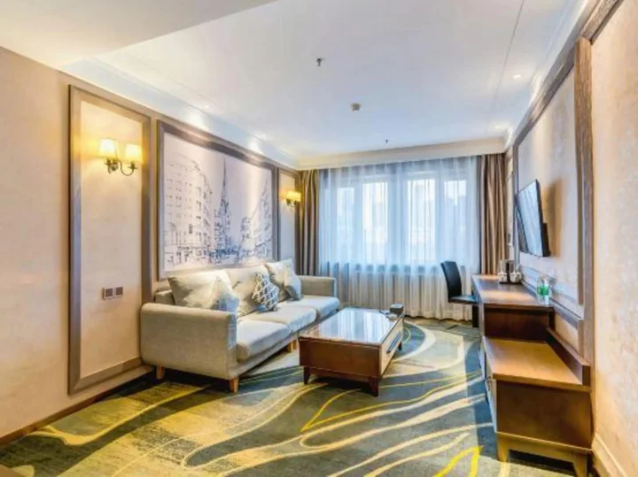 Харбин: Duke Hotel