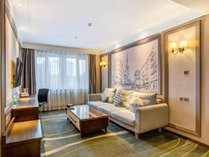 Харбин: Duke Hotel
