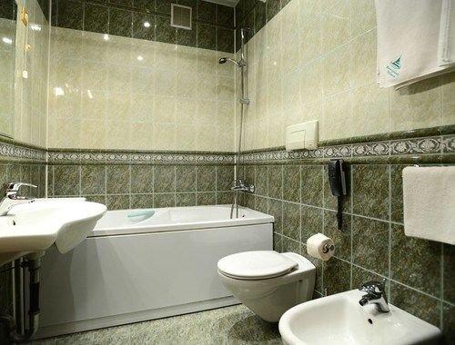 Харбин: Fulong Hotel - Harbin