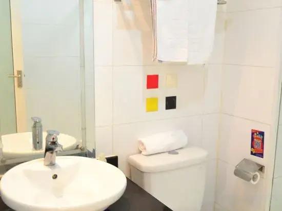 Цзинань: Grace Inn Hotel (Jinan Jingshi Road Hexie Square Qilu Children's Hospital)