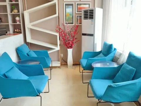 Цзинань: Grace Inn Hotel (Jinan Jingshi Road Hexie Square Qilu Children's Hospital)