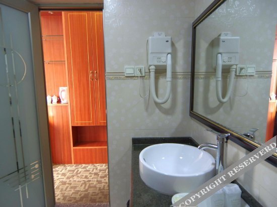 Наньнин: Xiangduren Hotel Nanning