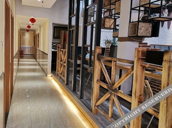 Циндао: Qingdao Yihaige Hotel