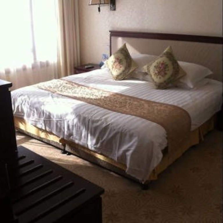 Ханчжоу: Lakeview Houseboat Hotel & Resort