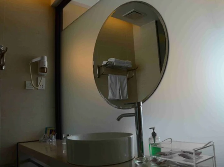 Шаоксинг: Textile City hotel