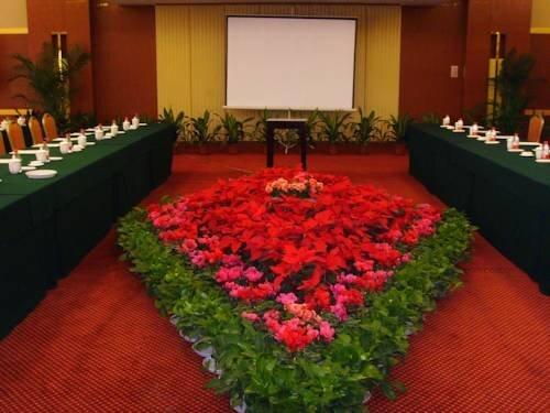 Таншань: Haiao Hotel