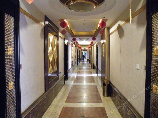 Tianshui Huachen Hotel — фото 5