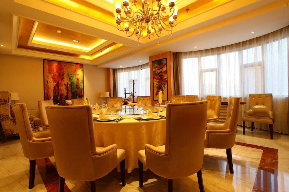 Урумчи: Hongkong Lihua Hotel