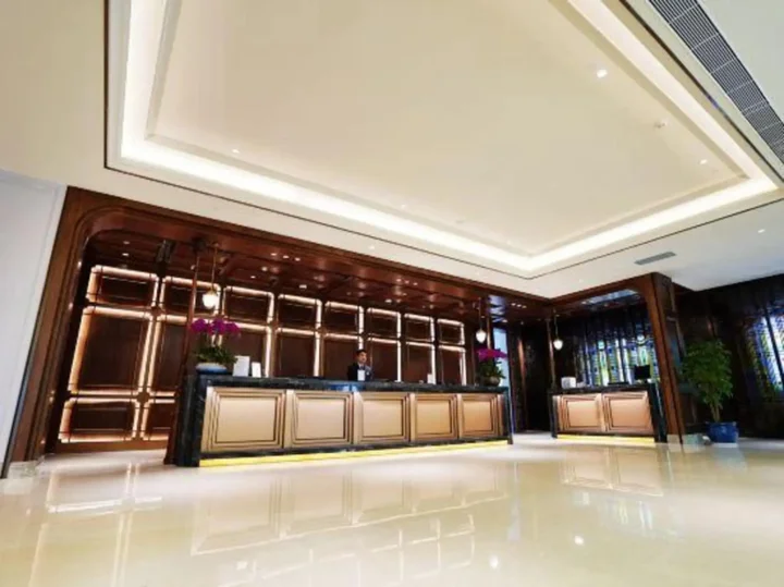 Цзясинь: Ziye Hotel