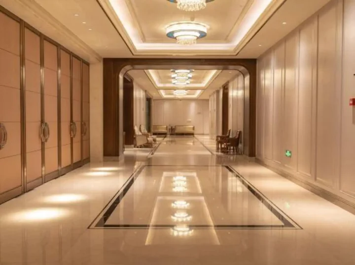 Цзясинь: Ziye Hotel
