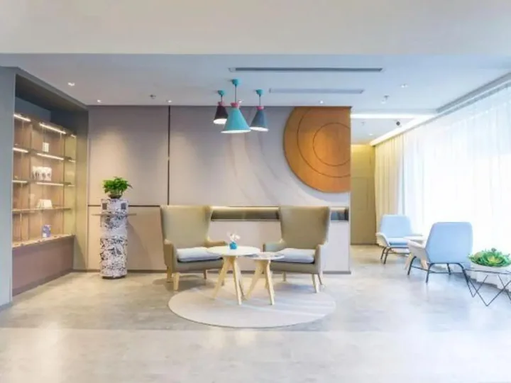 Сямынь: Homeinn · neo (Xiamen Railway Station Wànxiàngchéng)