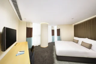 Коулун: Hotel 108