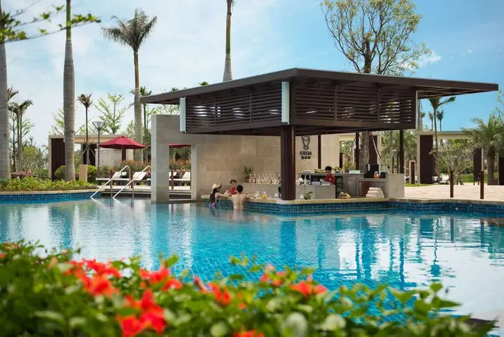 Хайкоу: Crowne Resort Spa  Beach Resort Hainan