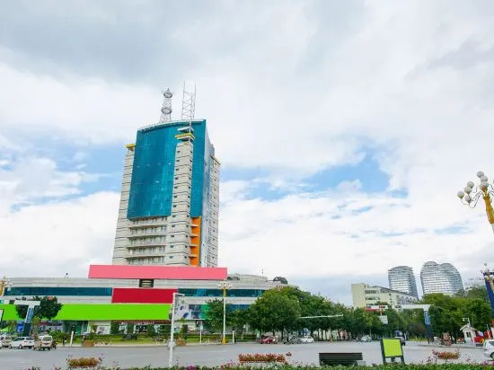Синъи: Green Lake Hotel Jinzhou
