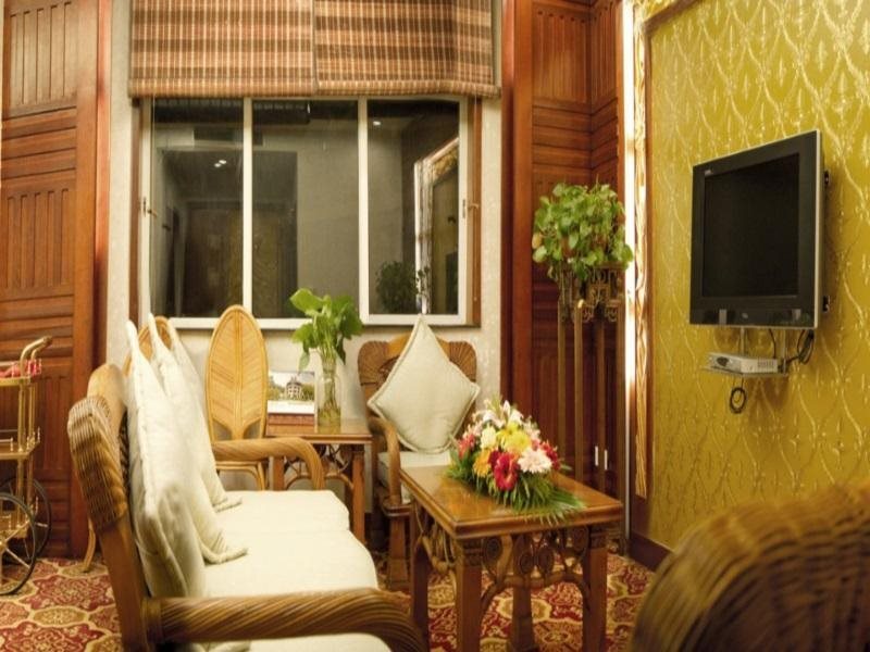 Цзинхун: King Land Hotel