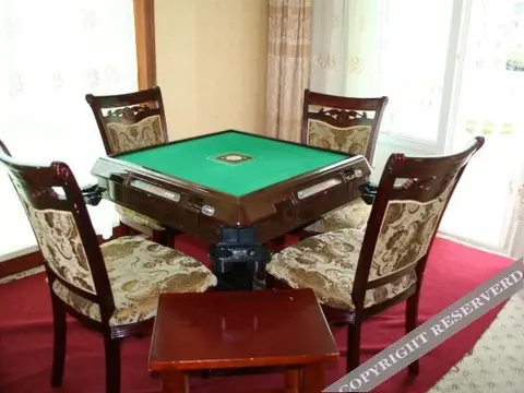 Чжоушань: 舟山千荷大酒店