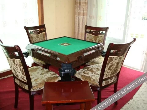 Чжоушань: 舟山千荷大酒店