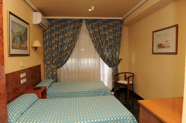 Вэйфан: Li Yuan Hotel