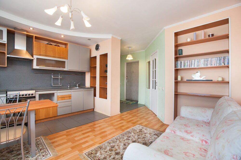 Москва: Sadovoye Koltso Apartment Zhulebino
