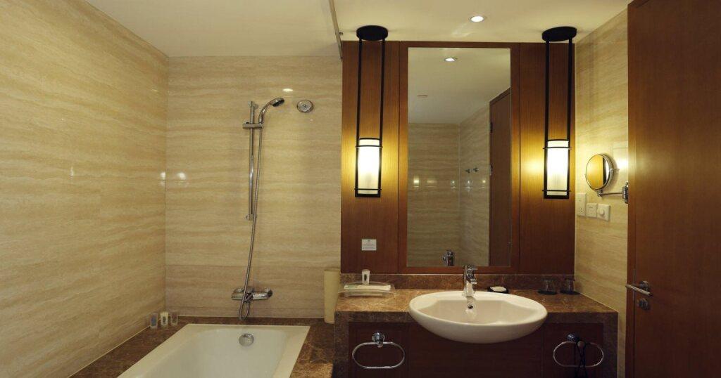 Байшань: Holiday Inn Changbaishan Suites