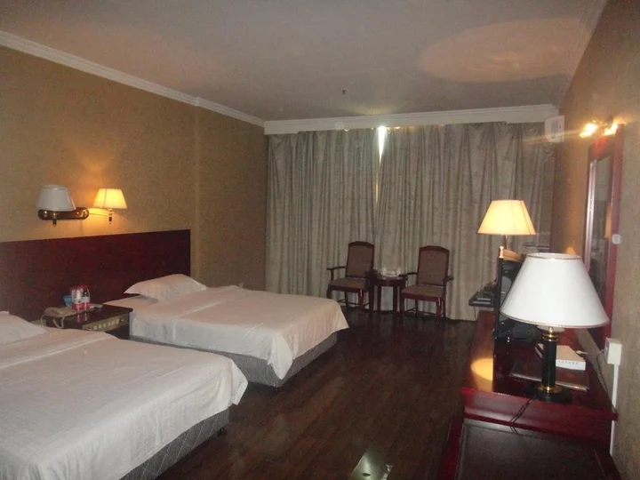 Бочжоу: Bozhou Upstart Business Hotel