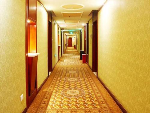Аньян: Vienna Hotel