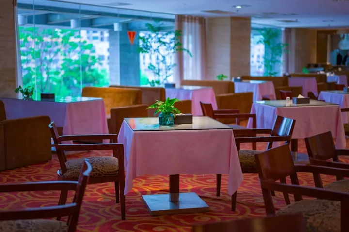 Аньцин: Tianji Hotel