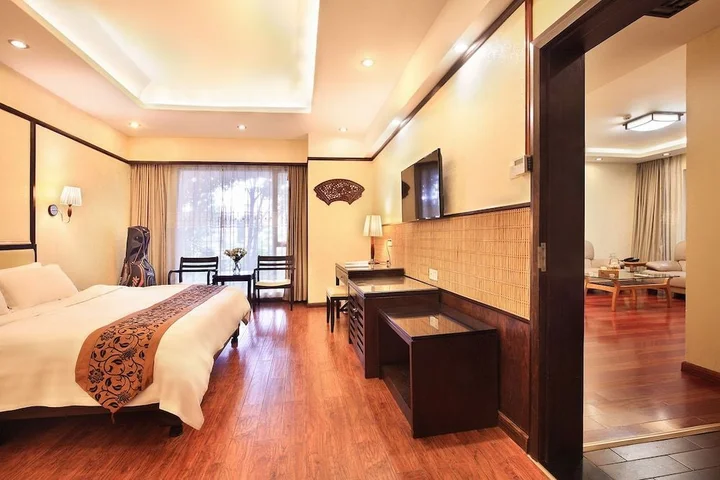 Гуйлинь: Dongjiang Golf Resort Hotel