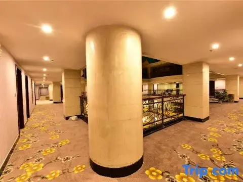 Дали: Dayu Hotel