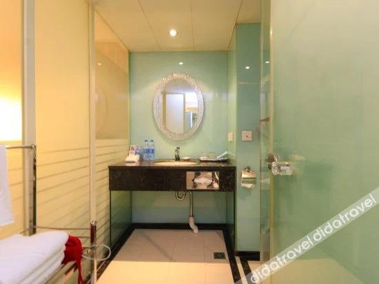 Дунъян: Platinum Luxury Hotel