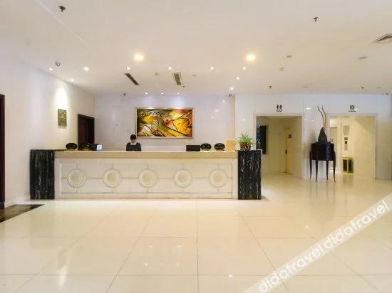 Дунъян: Platinum Luxury Hotel