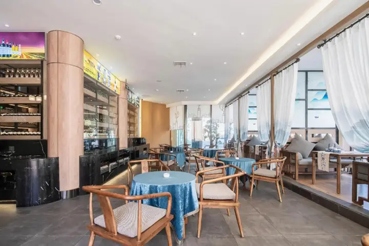 Lijing Hotel (Deyang Chengnan Branch) — фото 4