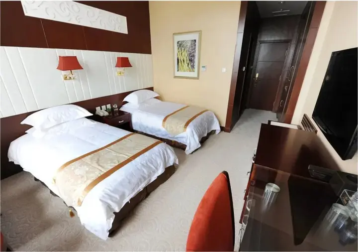 Харбин: Guanghan Hotel