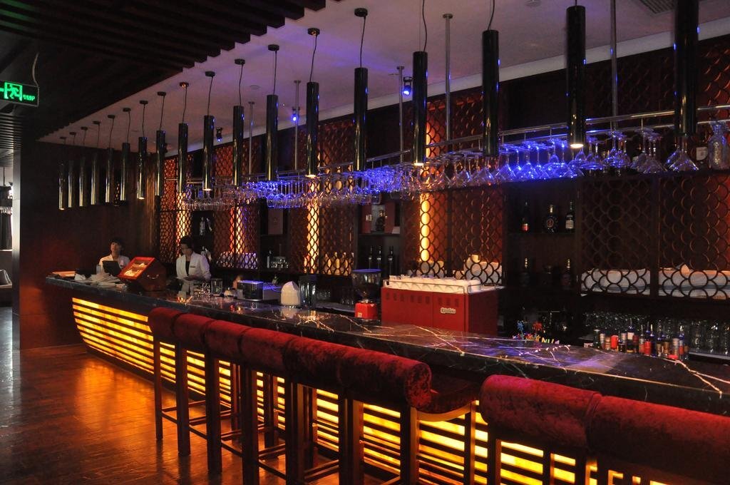 Цзинин: Jining Jinghang Holiday Hotel