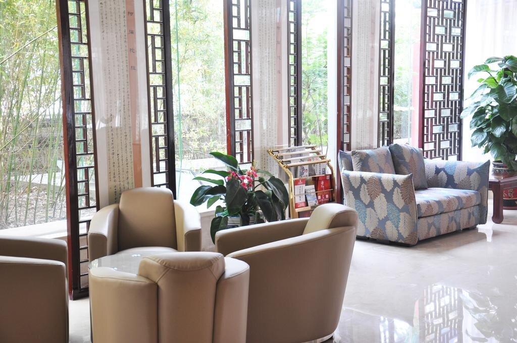 Цзинин: Jining Jinghang Holiday Hotel