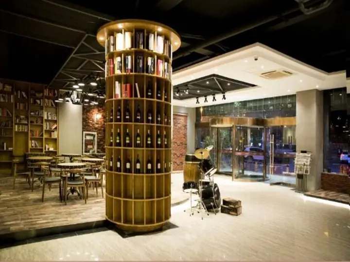 Ляньюньган: Jinguan Holiday Hotel Lianyungang